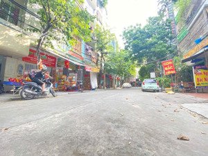 bán nhà mặt kinh doanh mỗ lao, hà đông, vị trí trung tâm, 55m2, mt 5m, giá 23 tỷ