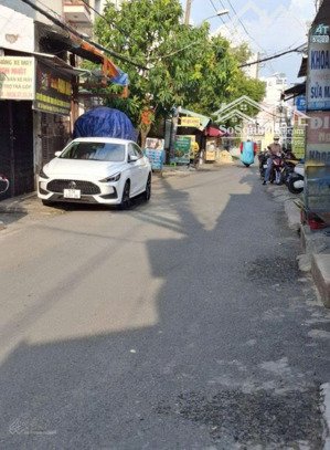 lô góc 3 mặt thoáng đoàn giỏi, 2 mặt hẻm, hxh thông, 13,5 tỷ, 129m2, 5pn, 5wc, giá tốt