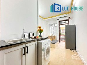 căn hộ full nội thất 25m2 ban công thoáng gần etown , đại học văn hiến , công thương