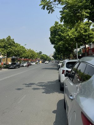 bán nhà phố dương nội 202,5m, mặt đường 30m, gần aeon mall hà đông, tiện ích đẳng cấp