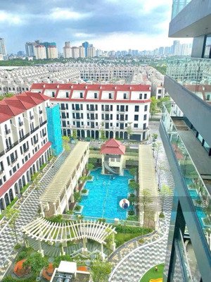 bán biệt thự sân vườn trên không, chung cư susnhine golden river 160m2. giá 16 tỷ