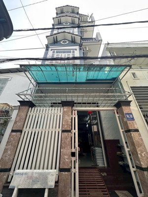 bán nhà 3 lầu đẹp gần vincom hùng vương giá rẻ đầu tư