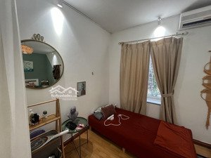 bán căn hộ 2 pn ngay hồ thiền quang đi bộ 3 bước ra hồ thiền quang