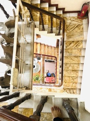 gấp bán nhà siêu hiếm giảm liền chỉ 36 tỷ sở hữu ngay lô góc ô tô đỗ 115m 4 tầng mặt tiền 18m