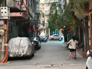 nhà lô góc 3 thoáng, 59.8m2, 4 tầng, mt 4.5m, vỉa hè, ô tô tránh, doãn kế thiện,cg, giá 20.5 tỷ