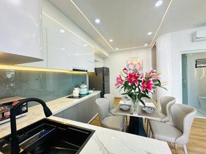 căn góc siêu hiếm mới 100%,full nội thất 66m2. giá 3 ty590. view góc đông nam mát mẻ. lh 