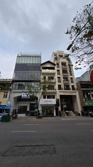 bán nhà mặt phố số 23 phố huế quận hai bà trưng - hà nội - dt 70m2 - 5 tầng - mt 5 mét.