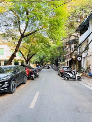 Bán nhà mặt phố Lý Thường Kiệt Hà Đông, phân lô vỉa hè ô tô tránh, kinh doanh, 45m2, 15.5 tỷ