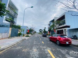 điện âm trái- bờ quan 6- nam hoà xuân .
b2.27 lô 3x đông nam. sạch đẹp. sát góc