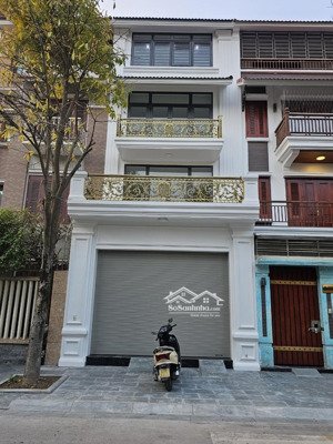 cho thuê nhà kđt văn quán, nguyễn khuyến hà đông, dt 100m, mt 5m 4 tầng giá 26tr. lh 