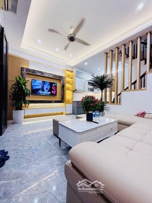 bán nr, khương trung, 236 triệu / m2, 33m2, 3pn, 3wc, 4 tầng