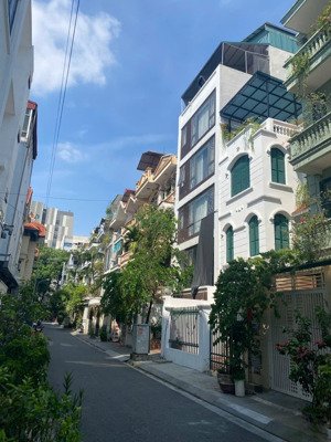 cho thuê nhà kđt định công - gần công viên, dt 80m*4 tầng, văn phòng, ở gia đình, giáo dục, 24tr/th