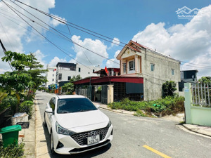 mặt đường làng hạ đỗ - hồng phong - an dương view nhìn ra kcn an dương