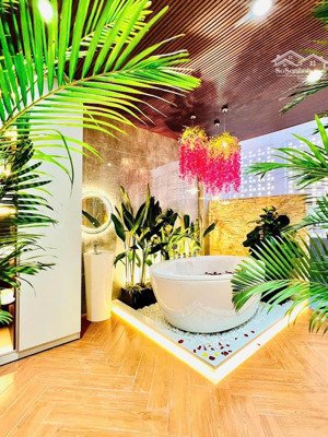 cần tiền gấp bán biệt thự đường nguyễn gia trí (d2), phường 25, bình thạnh (giá cực tốt)