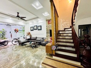 bán gấp nhà đình thôn mỹ đình, lô lóc 2 mặt ngõ kd, ô tô 4 chỗ vào nhà, 30m ra mặt phố- 8.95 tỷ