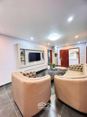 bán căn hộ chung cư toà cenlan 137 nguyễn ngọc vũ 70m2 , thiết kế 2 ngủ 2wc . lh : 