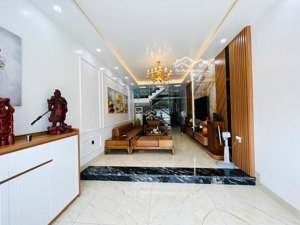 nhà dân xây độc lập tuyến 2 trần nhân tông, kiến an, hải phòng.