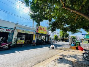 mặt tiền kinh doanh ngay cao đẳng kinh tế đối ngoại-gần global city-di chuyển 5'' ra cao tốc