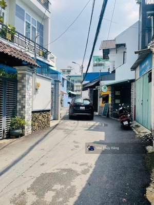 ngay đh cảnh sát, hxh thông - 150m2 ngang 8m vuông vức giá 10.5 tỷ tl