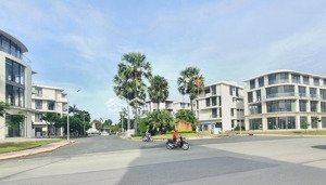 bán lô đất 81.5m khu vạn phát đạt đường bưng ông thoàn giá 5.3 tỷ ( sổ sẵn )