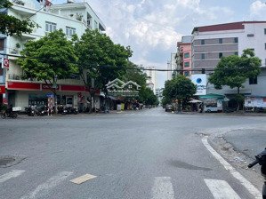 bán đất phú diễn - mặt ngõ ô tô tránh - vị trí đẹp , gần cầu diễn - diện tích 63m sổ vuông đẹp