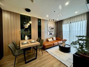 vợ chồng tôi cần bán gấp căn 3n 105m2 mỹ đình plaza 2, full nội thất, giá 8 tỷ, căn góc, tầng trung