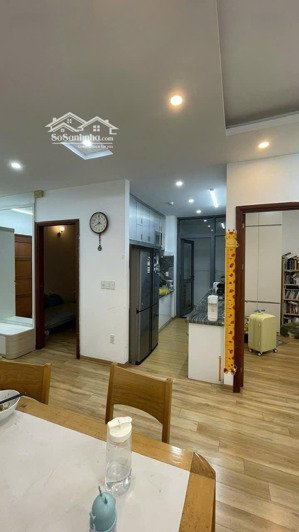 (giá thật) chính chủ bán căn hộ 100,3m2, 3 ngủ 2 wc, tầng trung đẹp nội thất cơ bản. cửa đn bc tb