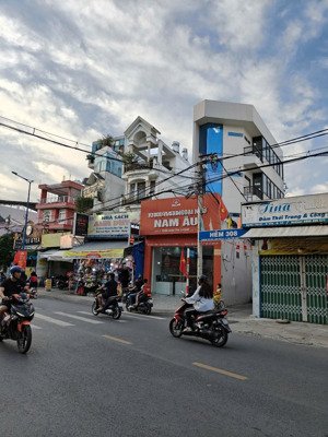 bán nhà mặt tiền trương thị hoa, p.tân thới hiệp, q12, 5.3mx30m nở hậu 10m, giá : 11.8 tỷ