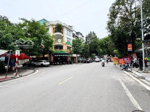 lô góc mặt chợ văn la -dòng tiền ổn định -cách 50m ra mặt phố quang trung,dt 50m-mt:13m