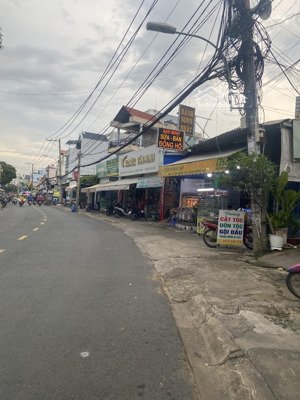 bán gần 600m2 đất mt kinh doanh đường 154 p.tân phú, tp.thủ đức (q.9 cũ)