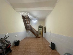 chính chủ bán nhà hẻm 4,5m 35/15 nghĩa phát p6 tân bình ,dt : 4x13 trệt lầu nhà đẹp gía 7,2 tỷ tl