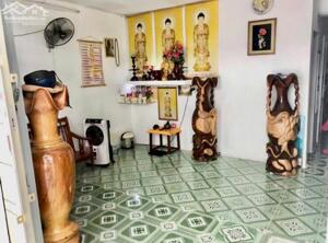 Căn hộ tầng trệt vị trí bật nhất tại tttp Nha Trang. • Vị trí tọa lạc tại ks LẦU BẢY đường Thống Nhất