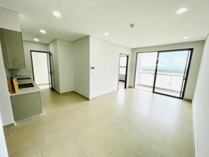 chính chủ cho thuê sky 89 quận 7- view trực diện sông- 72m2, 2pn, 2c- có máy lạnh, máy nước nóng.