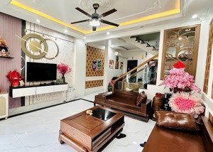 hàm nghi - phân lô cán bộ - vỉa hè - ô tô tránh - hơn 18 tỷ