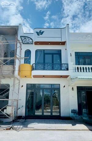 Bán gấp căn nhà 1T1L gần bưu điện Bà Tri, Tân Hiệp, Tân Uyên, Tp HCM