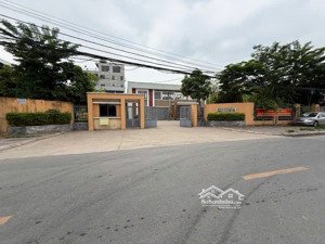 đông anh : nhà 3 tầng thiết kế hiện đại !! thôn ba chữ 52 3 4 12 4,8 tỷ vân nội đông anh