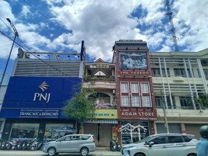 bán nhà mặt tiền đường thái nguyên, đối diện ga nha trang, có sẵn dòng tiền cho thuê kinh doanh