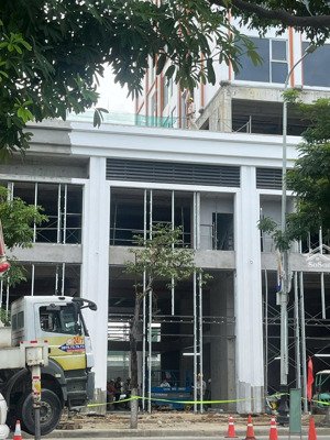 mặt tiền kinh doanh trần hưng đạo ngay cầu rồng diện tích 324m2 chỉ 80tr/m2