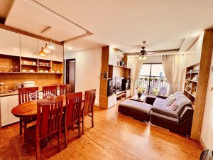 cơ hội vàng:chính chủ bán căn hộ view biển tòa nhà đang ra sổ, đầu tư an toàn giá hấp dẫn!