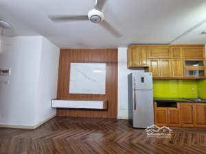 khẳng định rẻ nhất toà !!! tôi cần bán nhanh căn 2 ngủ full đồ , sđcc nhà đẹp tại toà sdu