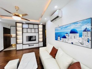 (giá thật) chính chủ bán căn hộ 97m2, 3n - 2 wc, tầng đẹp, nội thất cơ bản. cửa tb bc đn