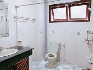 cho thuê phòng trọ nguyễn gia trí giá 8tr ở dc 6 bạn