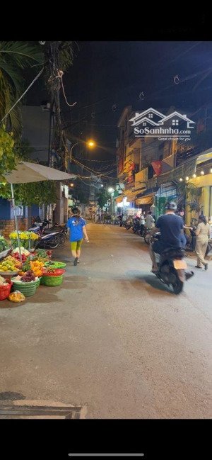 bán gấp nhà nát - hxh - sát mt lý phục man - 322m2 - mt 18m - shr