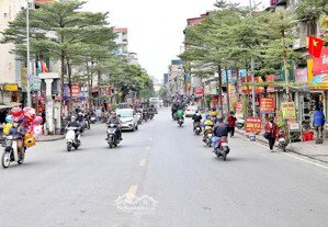 bán nhà khâm thiên, đống đa - vỉa hè rộng, mặt tiền rộng, 7 tầng thang máy sừng sững giá bán 48 tỷ.