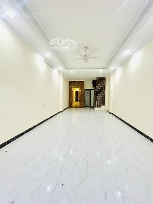 bán nhà dương văn bé, khu phân lô dân trí cao, ô tô vào nhà, thang máy, hơn 14 tỷ