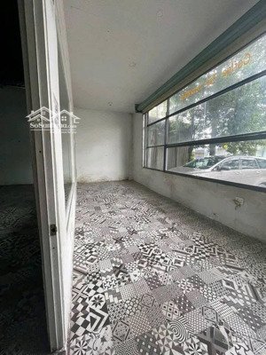 cho thuê mặt bằng kinh doanh thủ dầu một , căn góc gần ngã tư. diện tích 11x15m phù hợp kinh