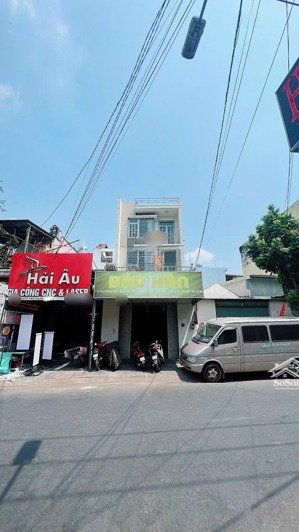 bán nhà 1 trệt 2 lầu ngang 5m dài 18m 3pn ngay đường 18b bình chánh đang cho thuê giá 12tr/1th