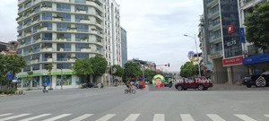 giảm sốc 4 tỷ!!! cần bán gấp nhà phố hồng tiến, dt 50m x mt rộng, lô góc, 3 thoáng, kd bất chấp!!!