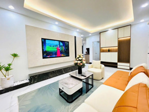 bán căn hộ đẹp tại toà b6 nam trung yên, 6,5 tỷ, 78m2, full nội thất sịn sò