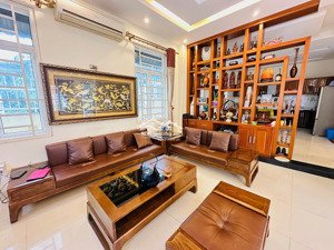 căn biệt thự xanh mát, rộng rãi view đối diện công viên - ngay giữa lòng kđt vĩnh điềm trung